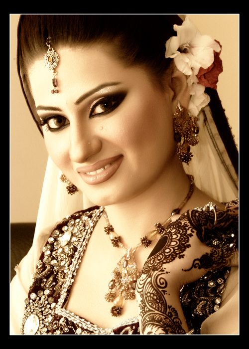 FARIA ELAHI